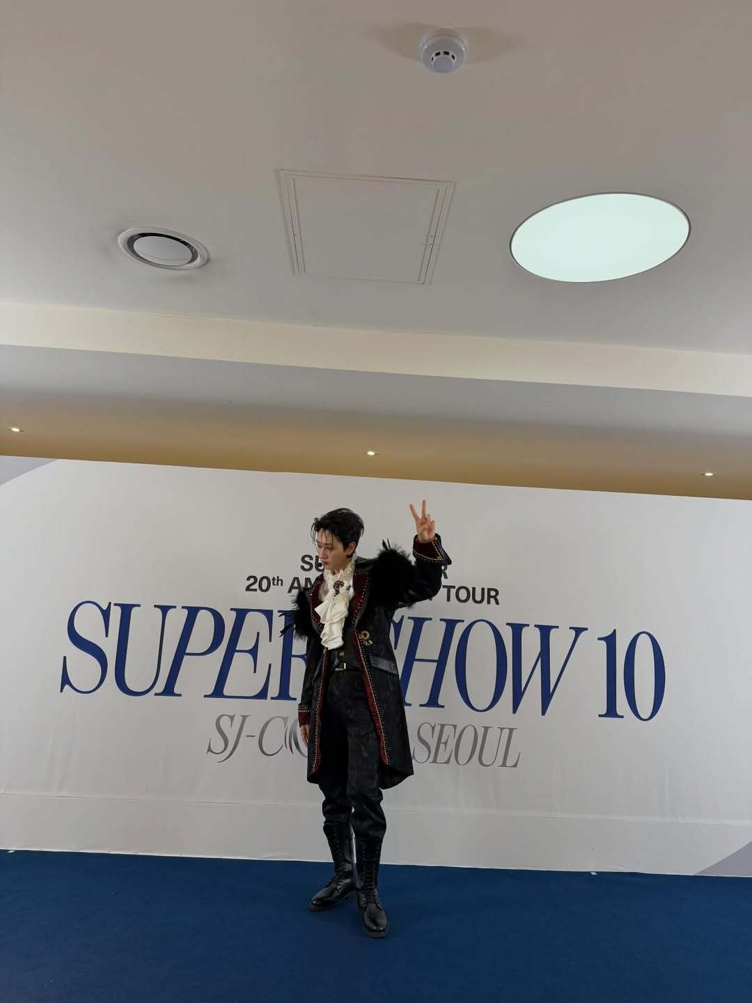 “CB百蓝_。260409李赫宰 IG更新：(共20张，余下2张补在评论里)We