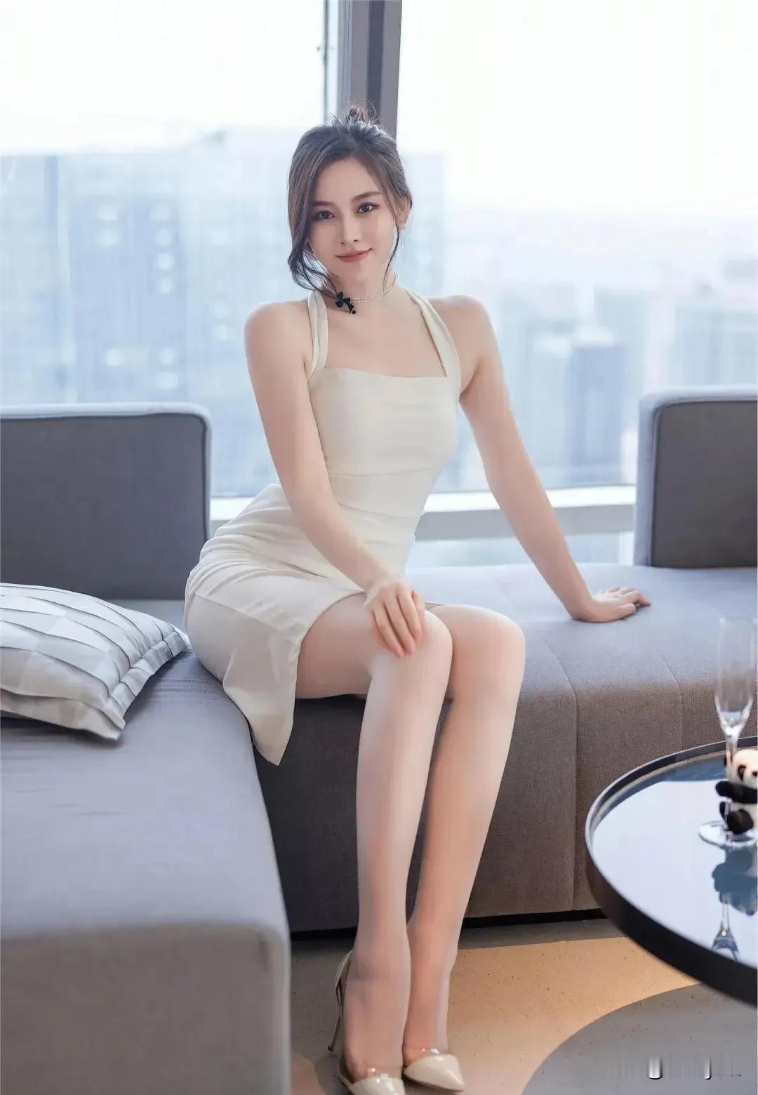 #哪里的美女最美丽又善良#
#迷人的极品身材# #好身材性感女神# #性感翘臀完