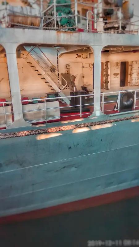 1月8日消息，俄罗斯外交部要求美方尊重“水手”号油轮上俄罗斯公民的权益。据新华社