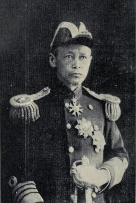 1951年，93岁高龄的前清朝海军总司令萨镇冰在得知志愿军成功击退美军并进攻韩国