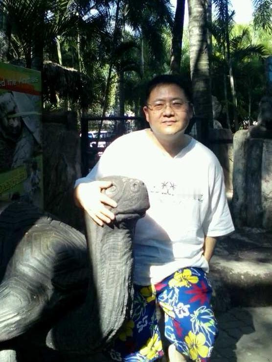 做自媒体快6年，全网收获了近43万粉丝，就跟自己家里人一样，非常的疼爱，关心我。