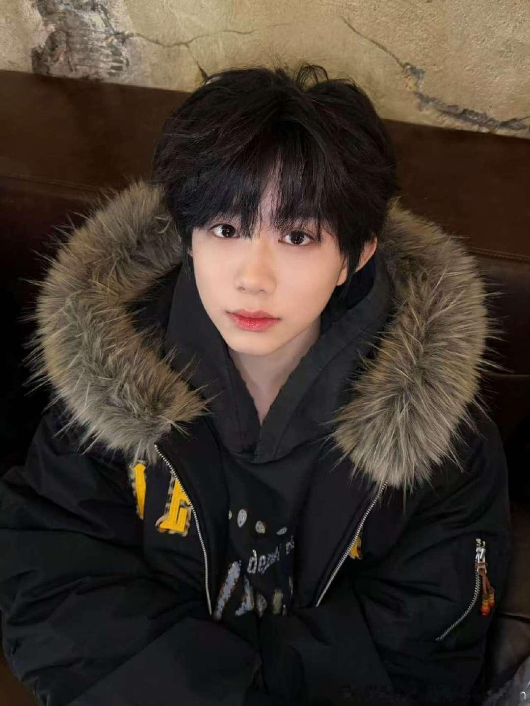 陈奕恒恢复营业陈奕恒要相信明天会有好运气 陈奕恒恢复营业啦 