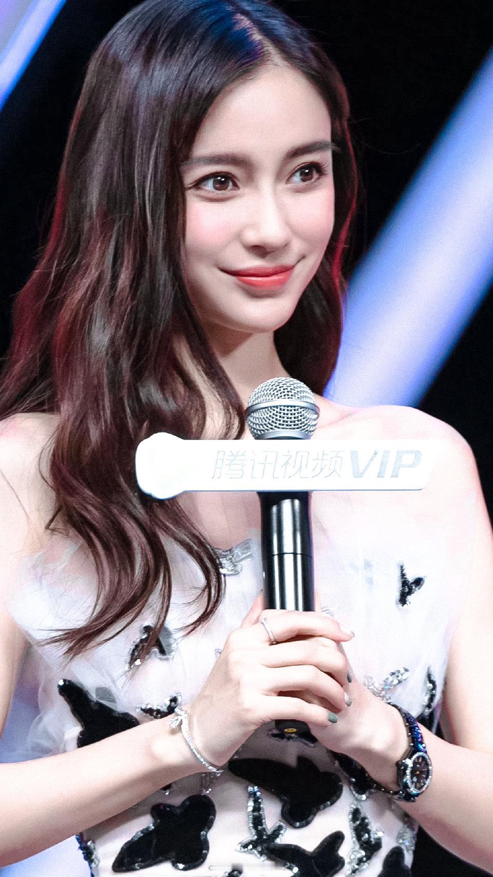angelababy 🥦angelababy你的敷衍这么明显 我又怎么不明白.