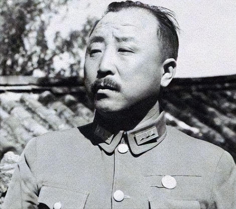 1949年，卫立煌被中共列为战犯，夫人吓得大哭，他却松了口气说：“我有救了！”