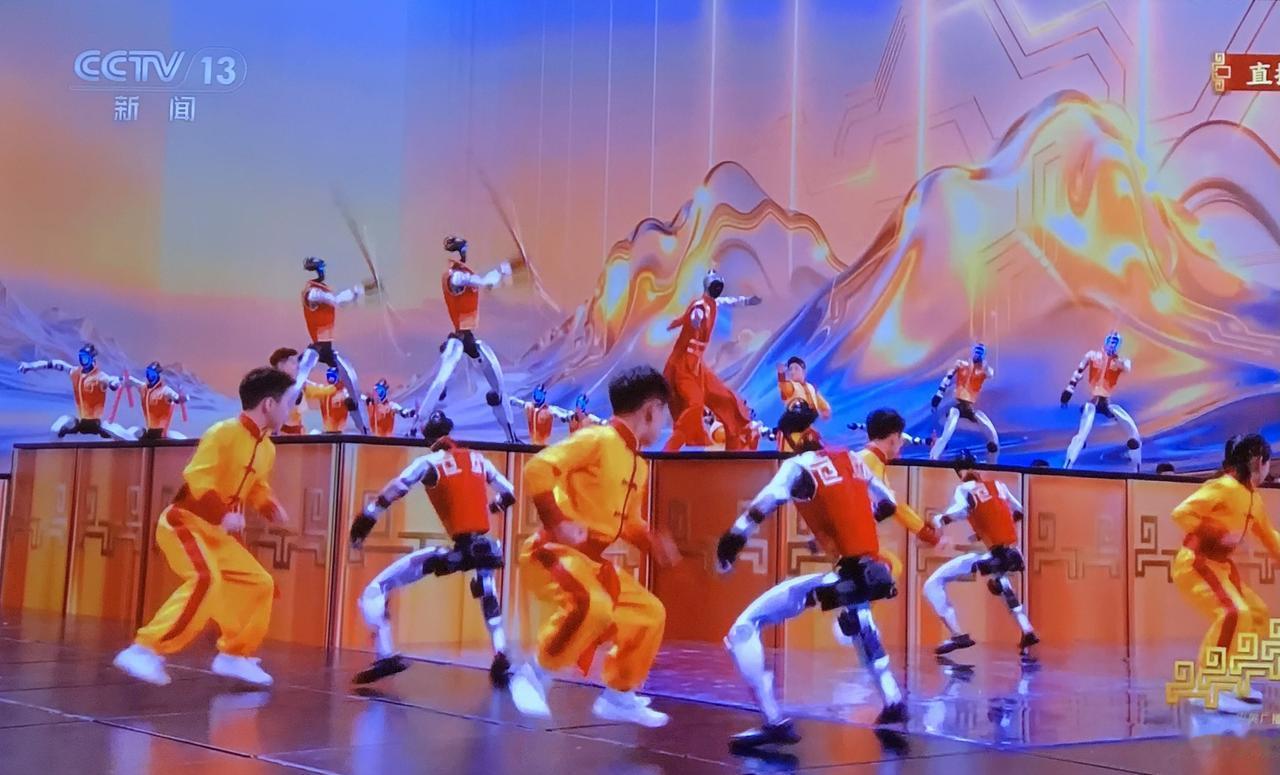 春晚舞台以后是机器人的天下了！正在看春晚直播，连看三个节目都有机器人的元素，而且