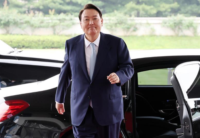 韩国确实飘了！

据媒体报道，韩国大使转达了尹锡悦口信说，

若中国领导人能够首