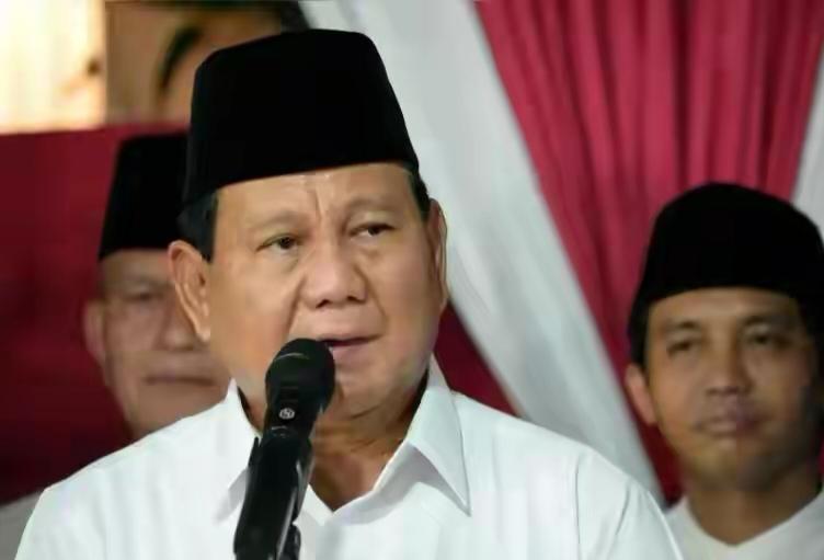 日前，印尼财长普尔巴亚在首都雅加达举行的一场研讨会上，大胆提出了要仿效伊朗的做法