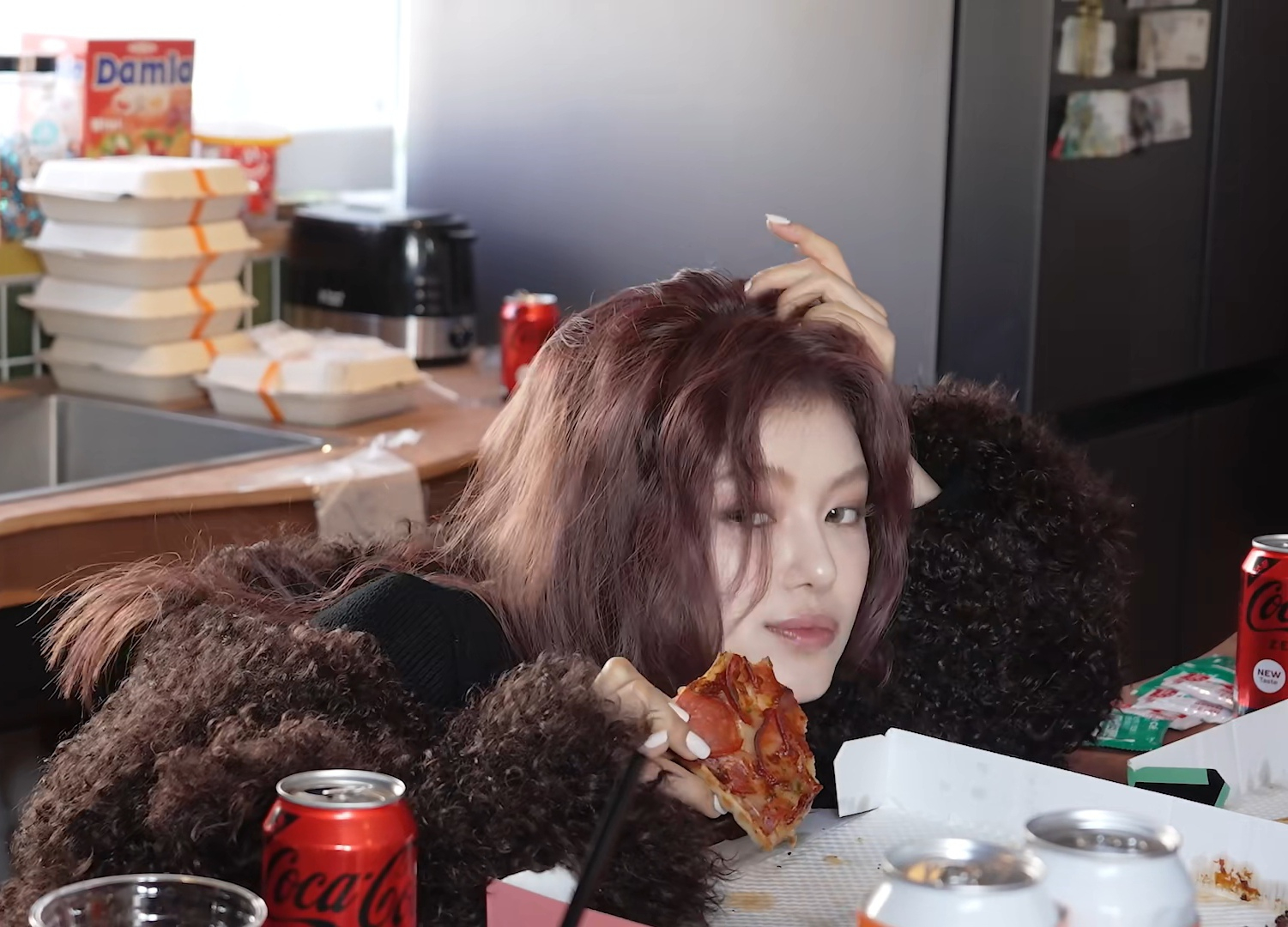 🍕（๑⃙⃘´༥`๑⃙⃘) 𐂐Danielle 