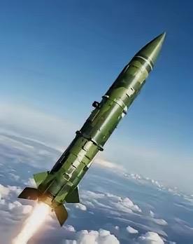 中美若开战，美军是否会“全面轰炸中国”？

德国军事专家直言不讳地表示，美国要是