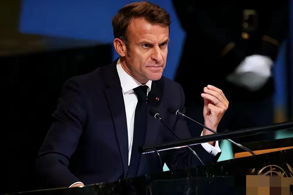 法国坐不住了，发誓要制裁中国，马克龙回头一看，发现身后已无人！
​10月30日，