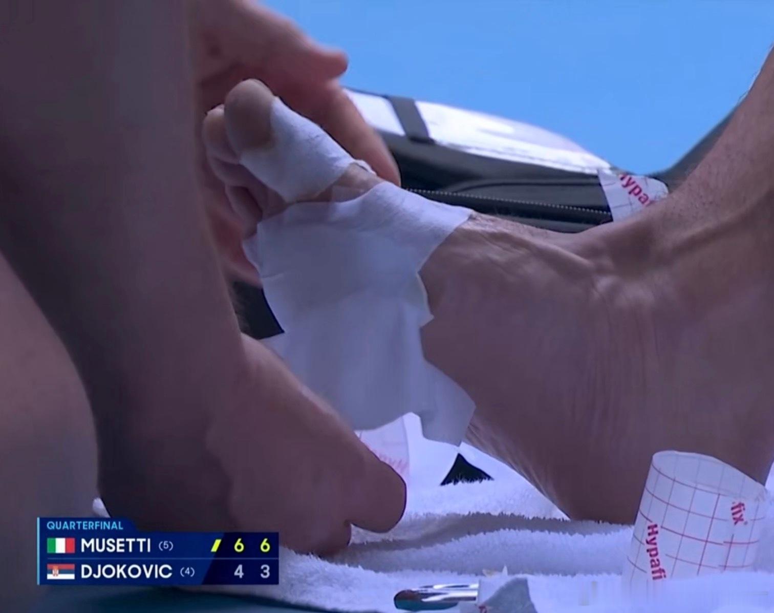 德约科维奇vs穆塞蒂 德约科维奇4-6/3-6穆塞蒂澳网2026