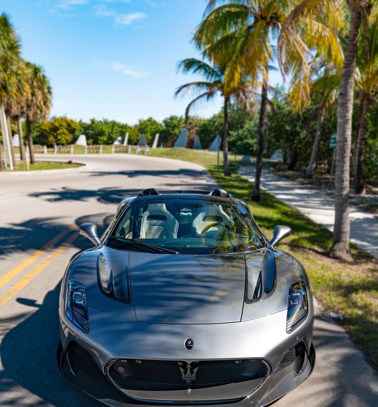 玛莎拉蒂MC20 Cielo：意式超跑的“天空之境”，288.88万起的风与激情