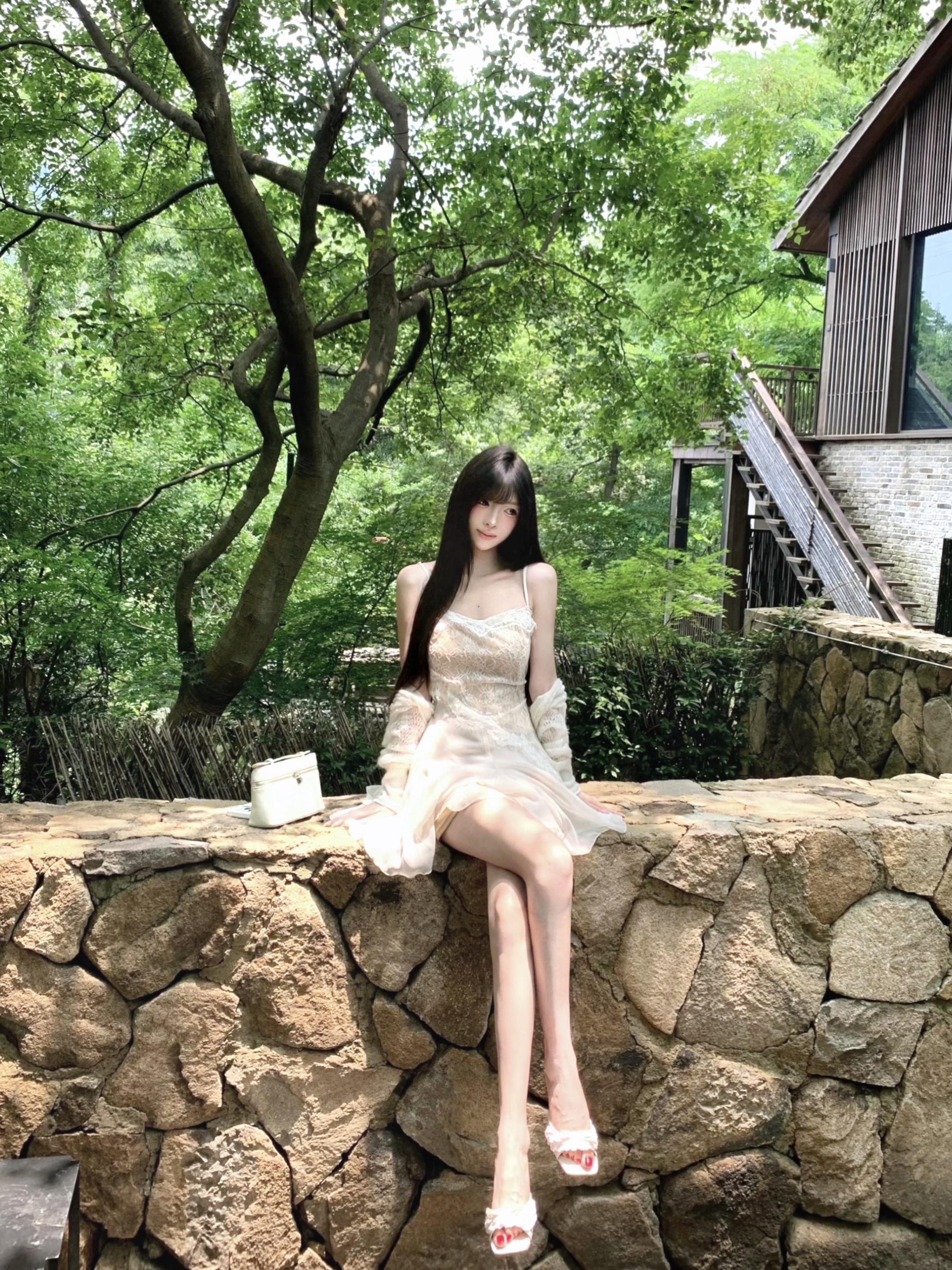 因为你明媚了起来 这世界突然好可爱
