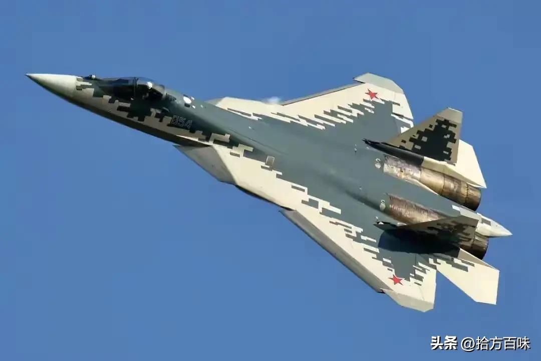 个人认为苏-57像升级版阵风，如果使用国不追求极致的隐身能力，它是一款非常棒的战