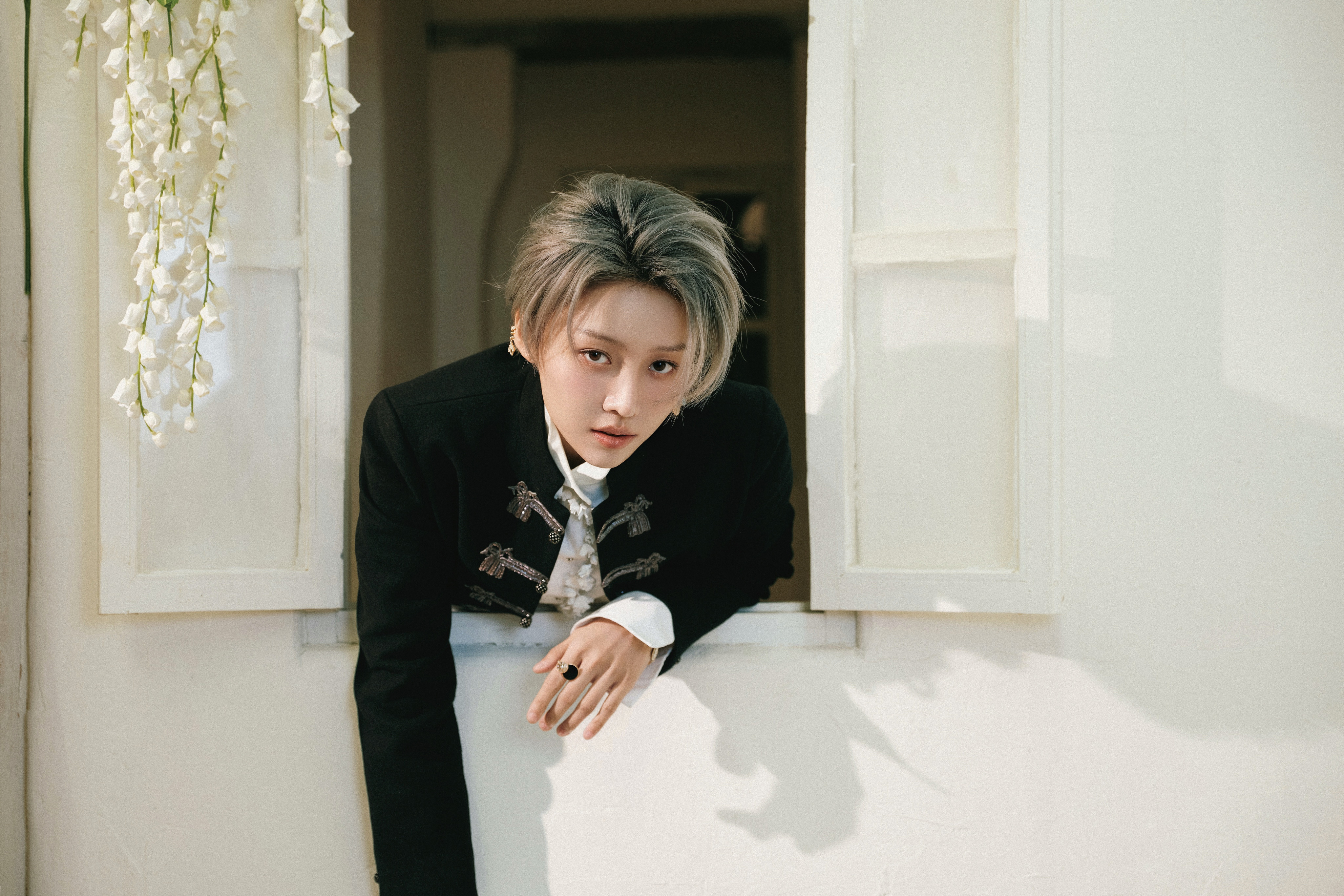 刘雨昕｜北京迪奥之家开幕我们全球品牌大使来咯   ～   雨昕今日即将亮相北京迪