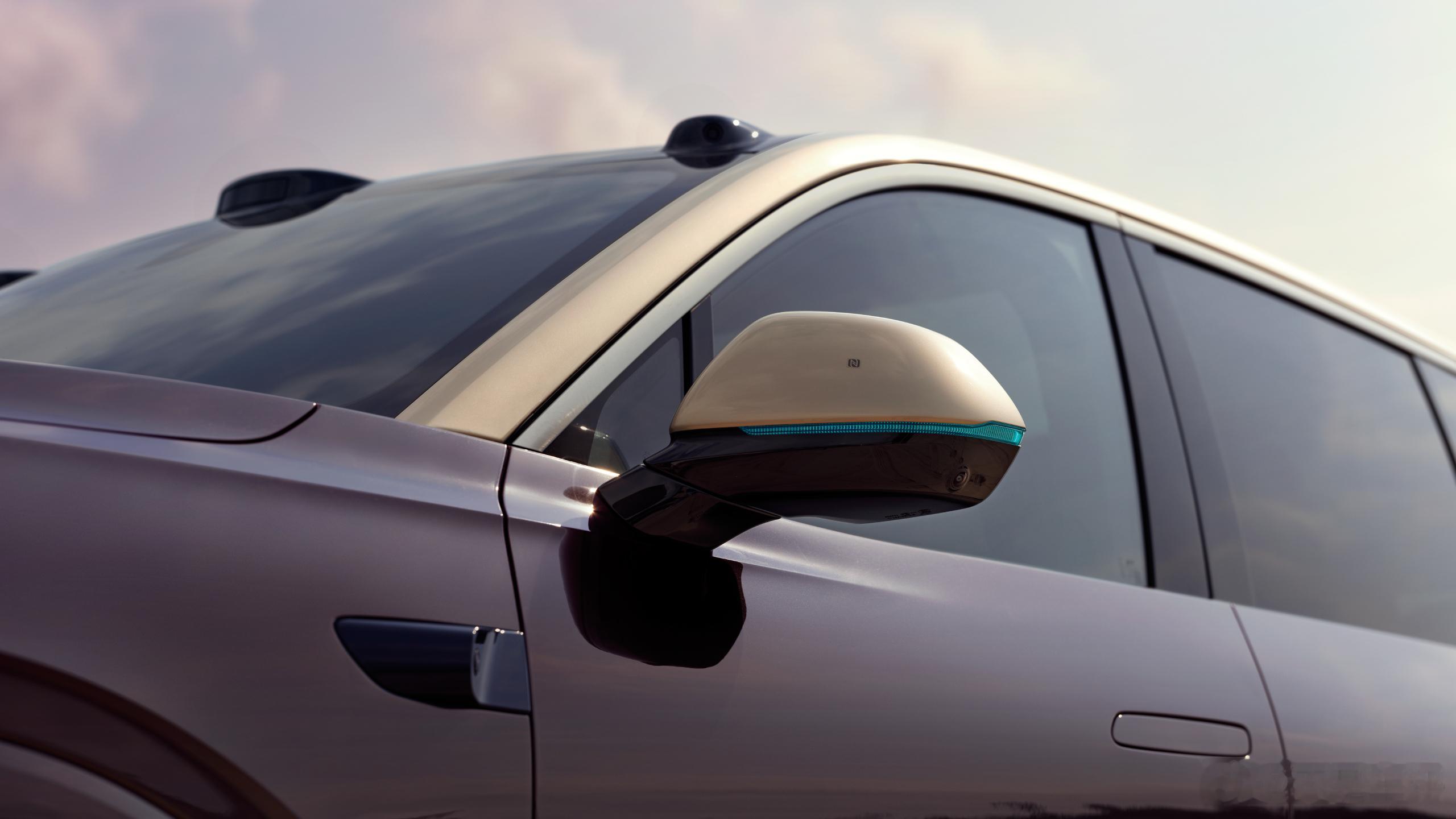 L90 新配色，亮点在头上，新增激光雷达版本乐道L90蔚来世界模型版