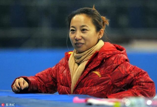 6届冬奥会10枚金牌🥇⛸️李琰指导是真的牛美国短道速滑队👉🏻中国短道速滑队