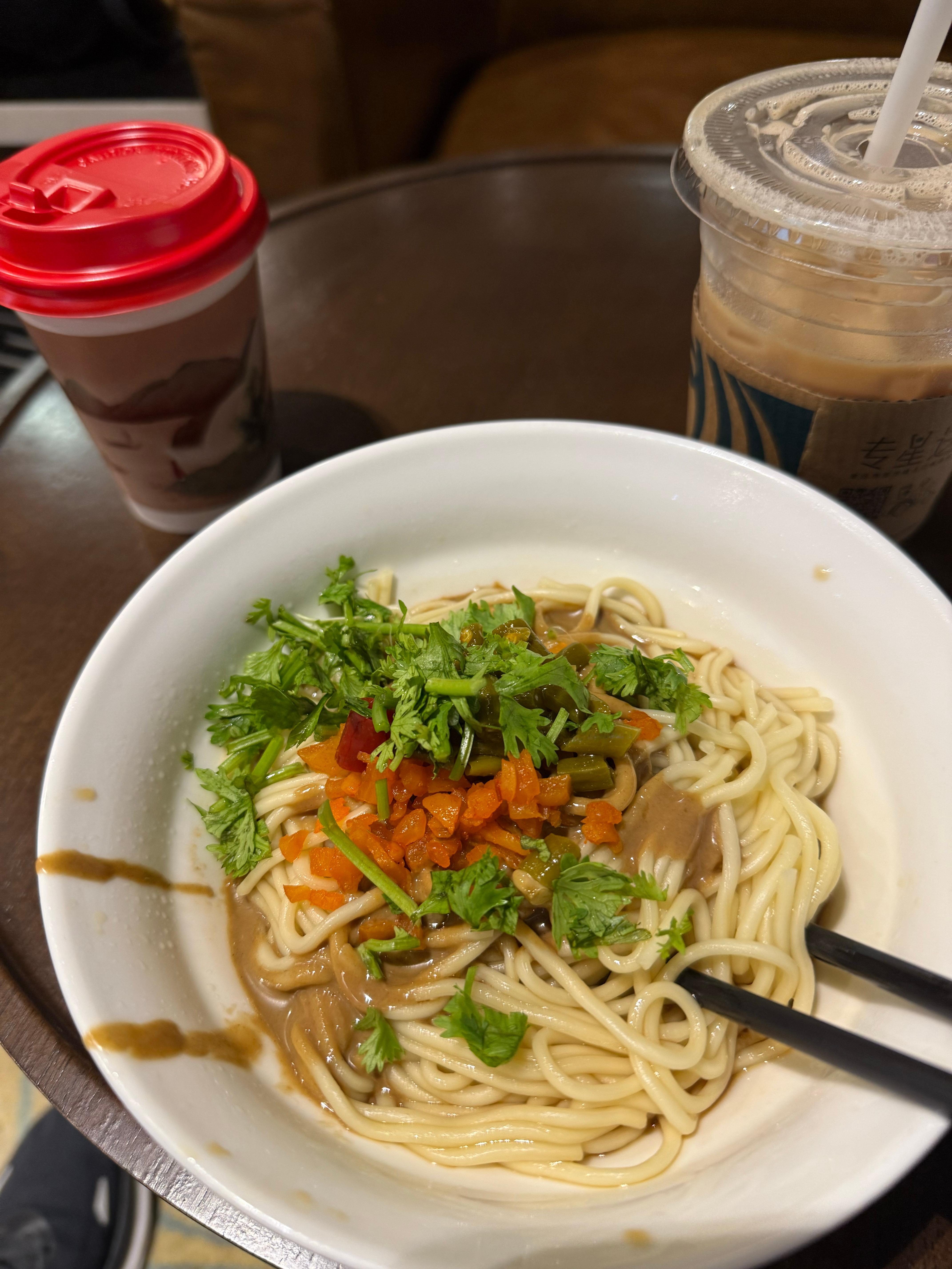 冲第四碗热干面 ​​​