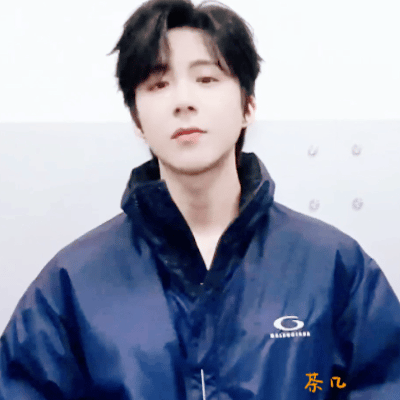 刘宇宁直播漫漫追光长路满心热忱，我始终偏爱踏实真诚稳步前行的刘宇宁 