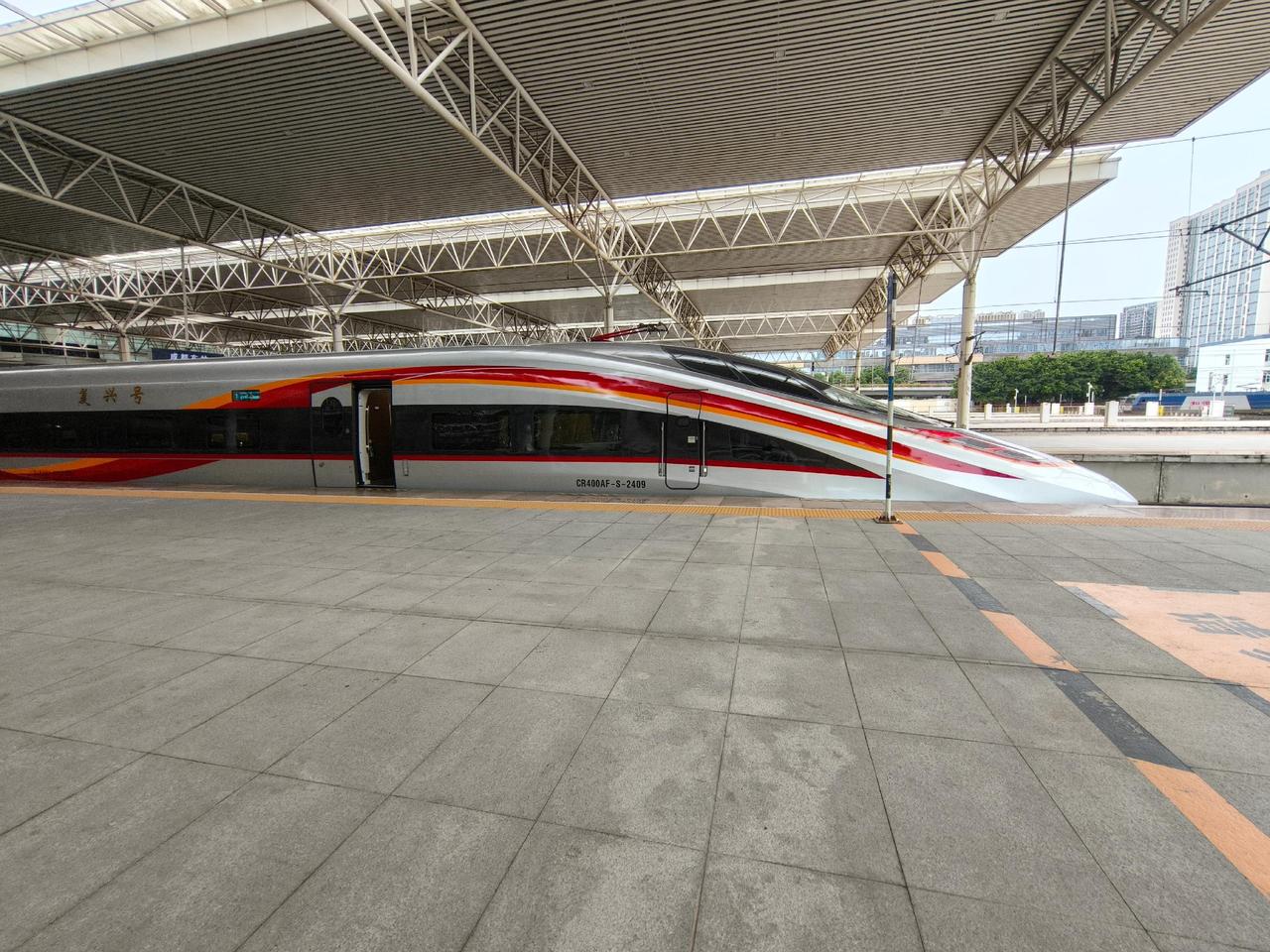 复兴号CR400AF-S交通强国铁路先行 高铁 复兴号