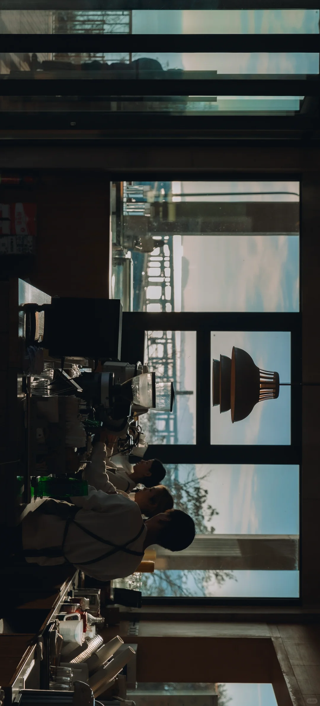 “无论多美的风景，有人，才有故事”📷
