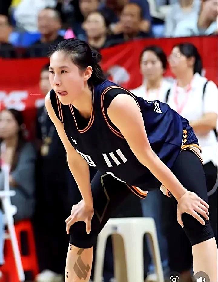 四川女篮赢山东70分，是不是有点“太夸张”？

但吐槽归吐槽，她们的实力真能打！