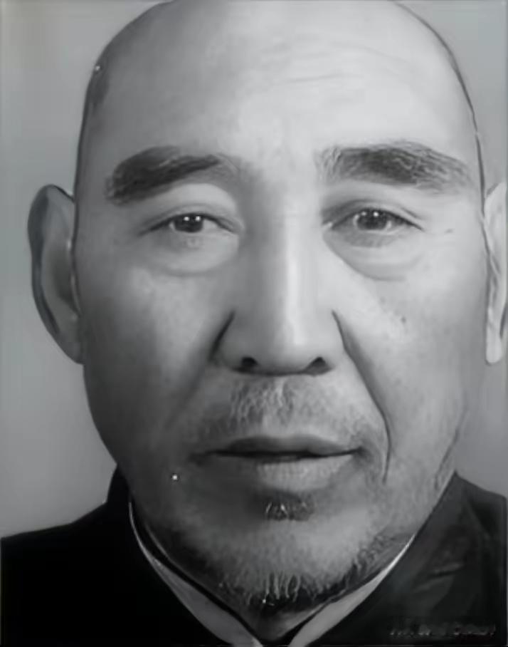 1936年，武术家寇运兴在德国柏林表演武术，遭到芬兰拳击手挑衅，说：我要用拳击挑