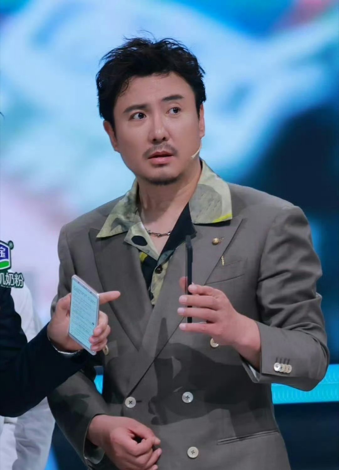 沈腾这是真缺席王牌9录制了看来沈腾这季真的不参加王牌了，路透视频和录制时间都对不