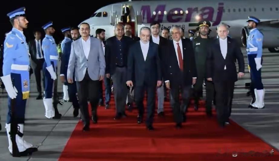 伊朗这次安排阿拉格齐谈判，纯粹就是拖，走过场，不想失去中东以致在世界的舆论高地，