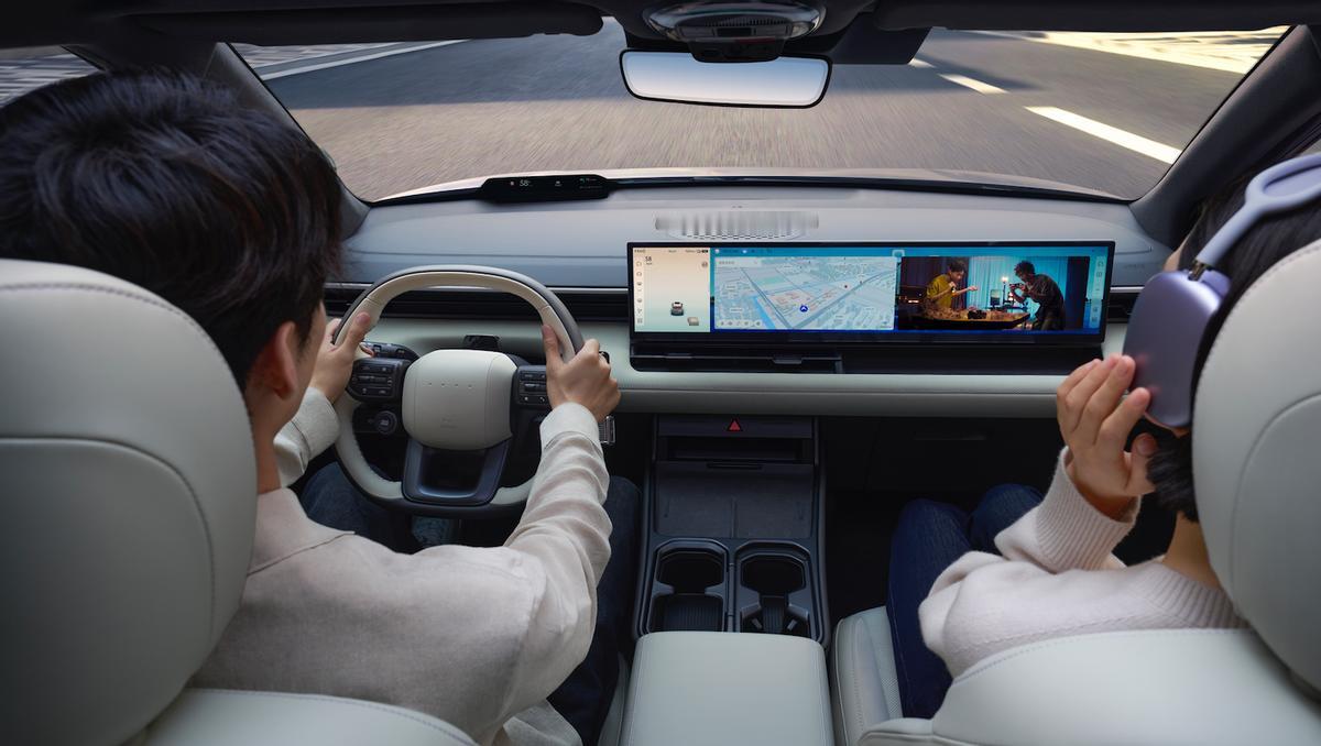 现在选10-15万纯电，要么盯自主的智能配置，要么选合资的基础耐用性，总少了个“