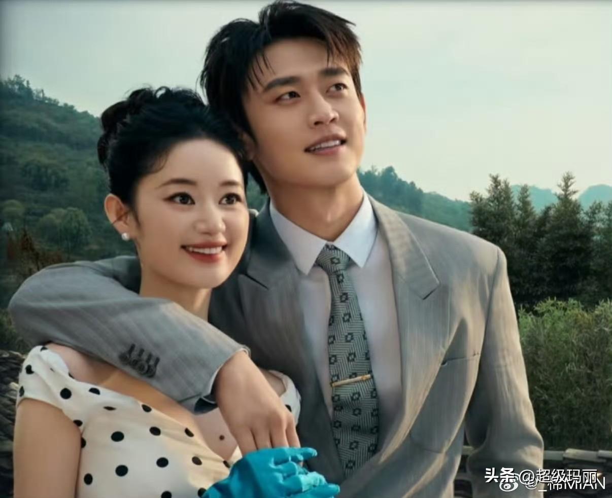 两个人板正的像中央一套和中央八套[舔屏]
王天辰