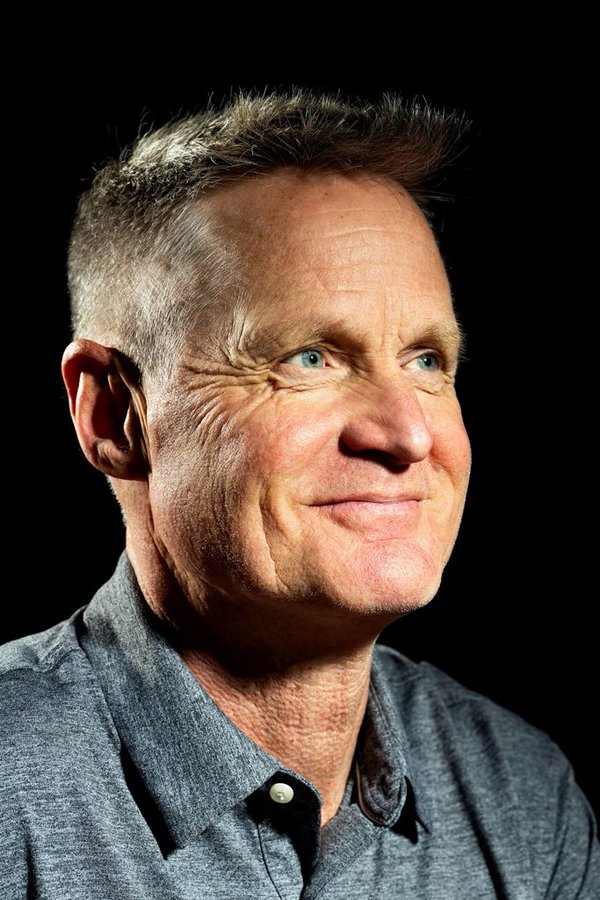 科尔本周决定是否留任勇士 NBA记者Brett Siegel发文报道：勇士将在本