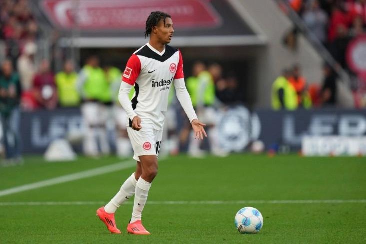 阿森纳正在密切关注法兰克福边锋 让-马泰奥·巴霍亚，并准备在今夏转会窗采取行动。