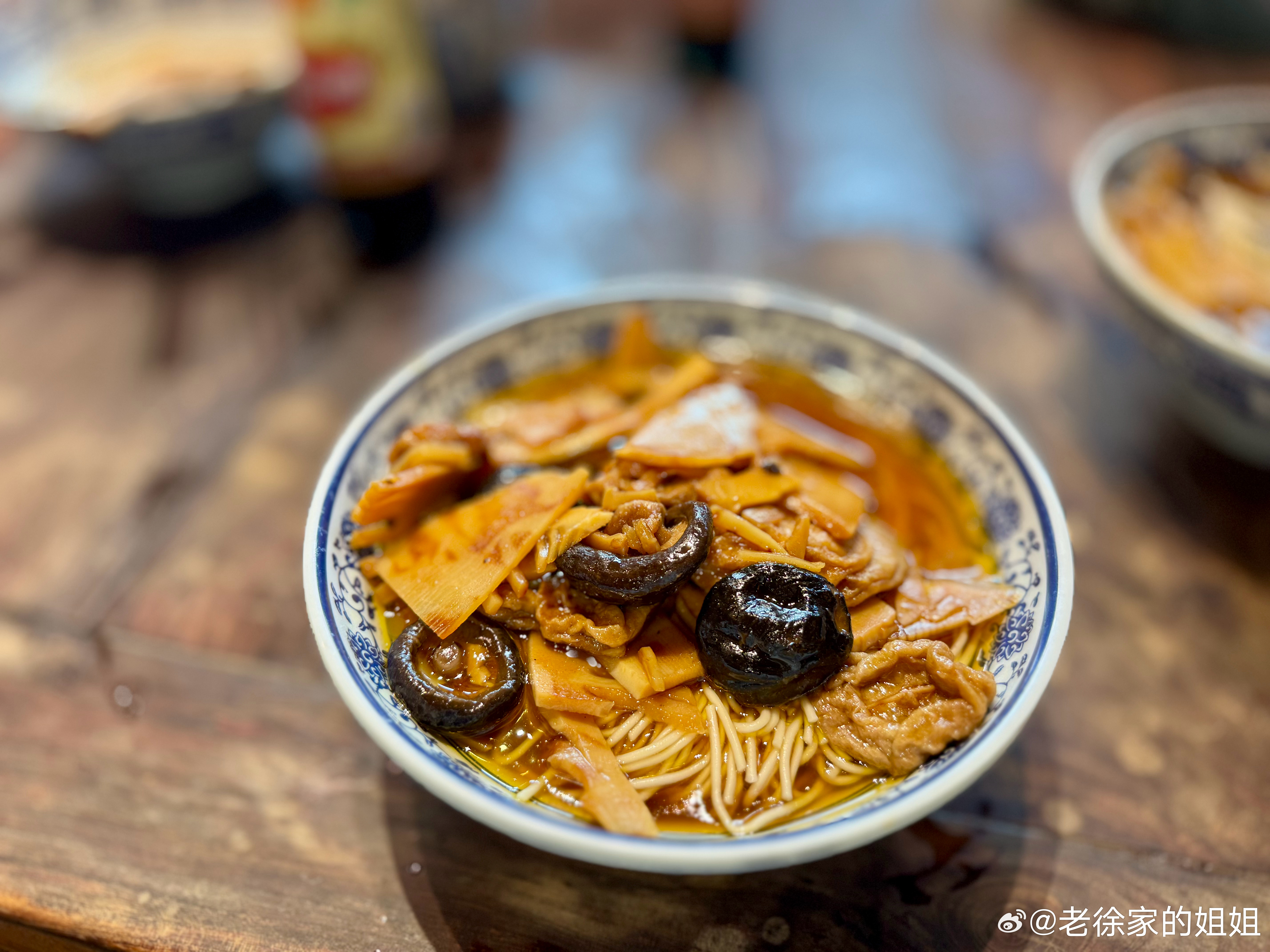 这一碗全是浇头的观音面也算是吃上了！