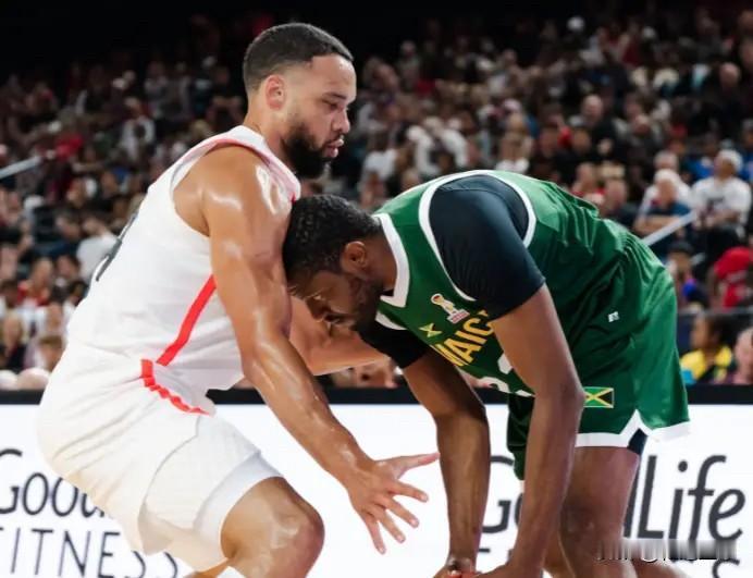 狄龙-布鲁克斯大杀四方啊

世界杯预选赛加拿大116-78牙买加。加拿大队取得6