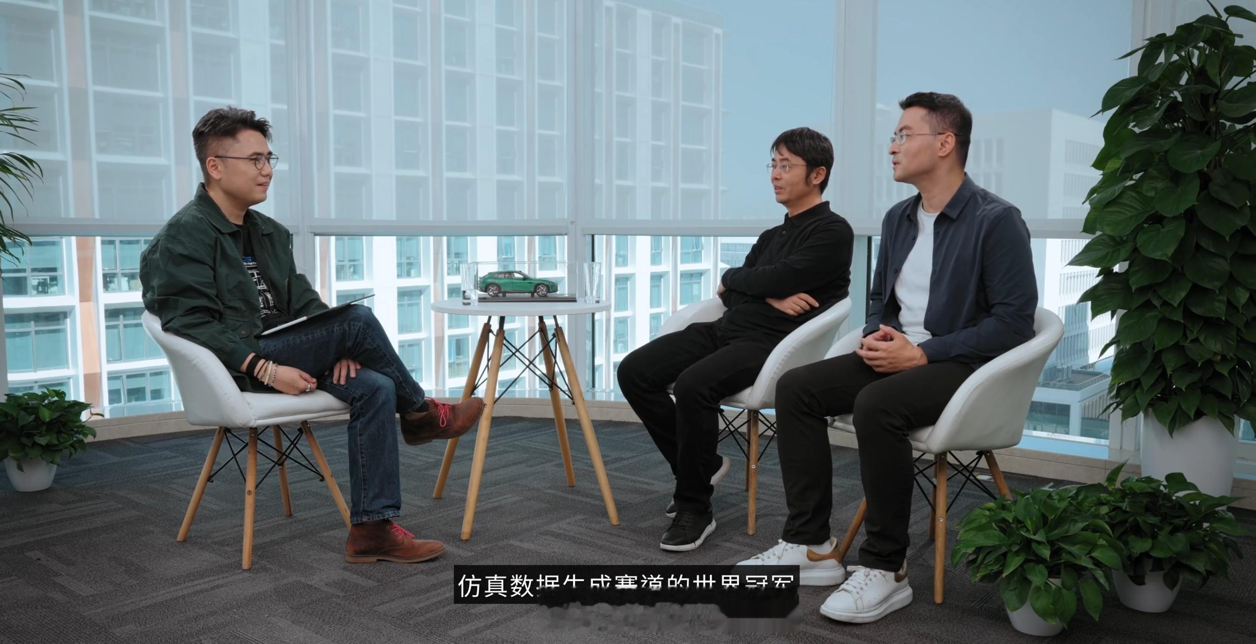 周末在家刷到飞猪老师关于小米汽车智能驾驶的访谈，重点关注了一下小米的技术方向。从