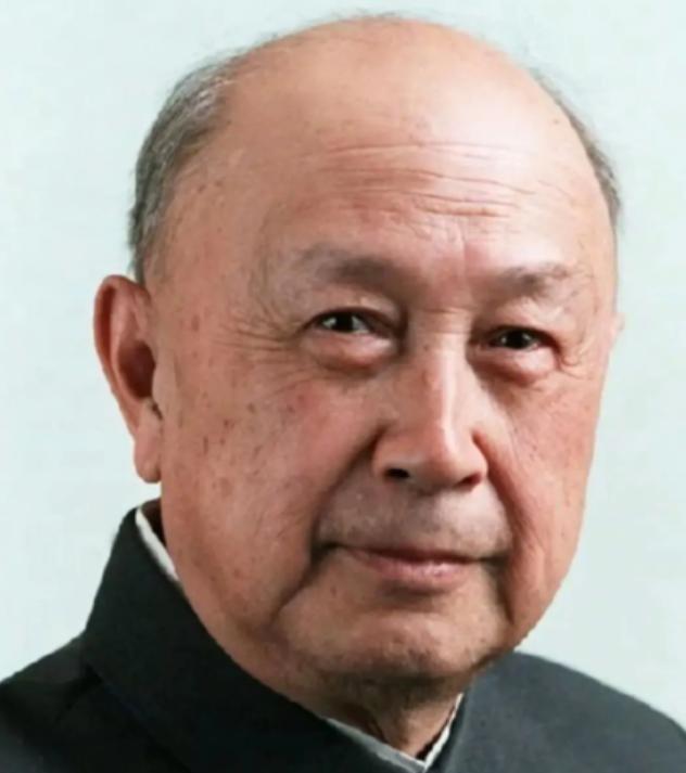 当年美国人不想让钱学森回国，为什么不敢暗杀他？因为没办法干掉，你以为的钱学森只是