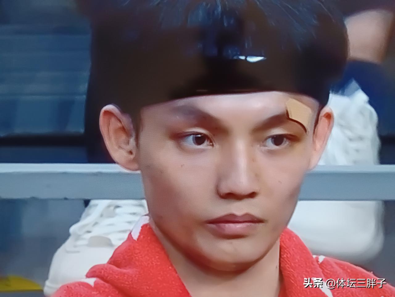 徐杰到底伤了没有？徐杰如约参加全明星周末赛，你说伤了没有？其实，明眼人都已经清楚