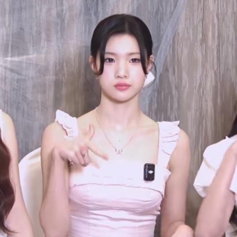 金主恩，一个小呆呆一个小乐乐 ​​​
