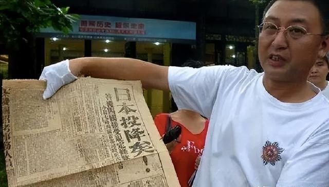 1993年，四川宜宾一位副市长辞职下海经商，成了一位身价80亿的房产大亨，令人想