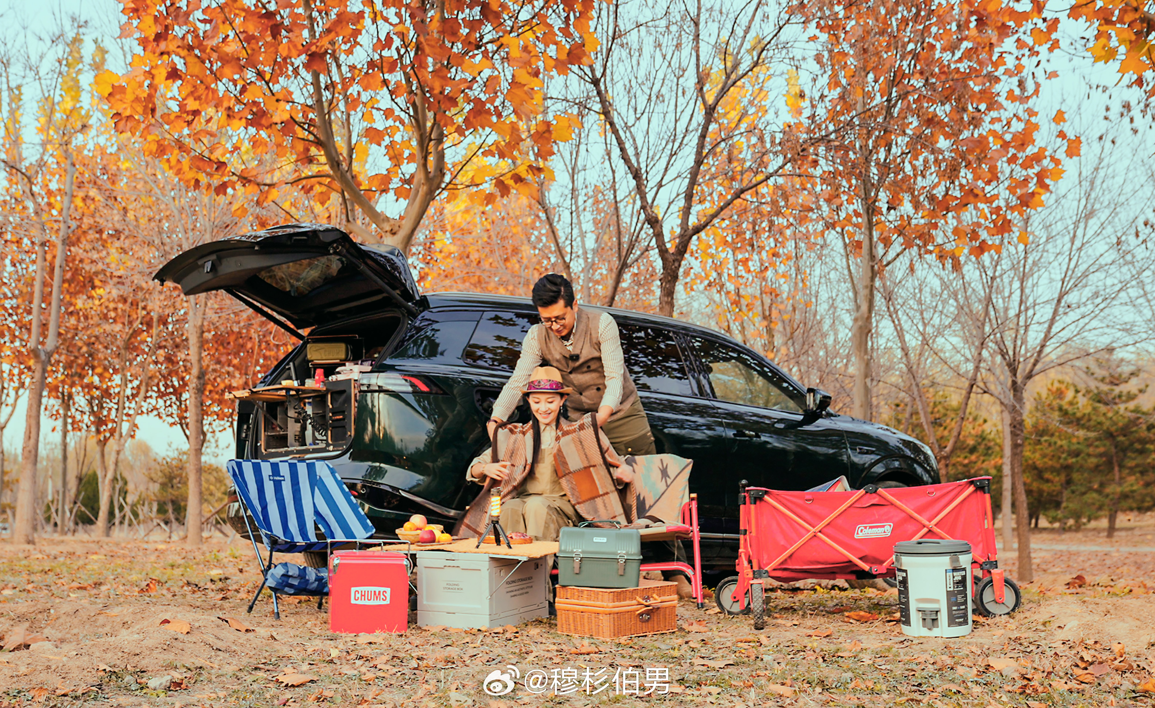 曾以为诗意在远方，而后才发现最美的风景，就在这方属于自己的移动空间里...🚙?