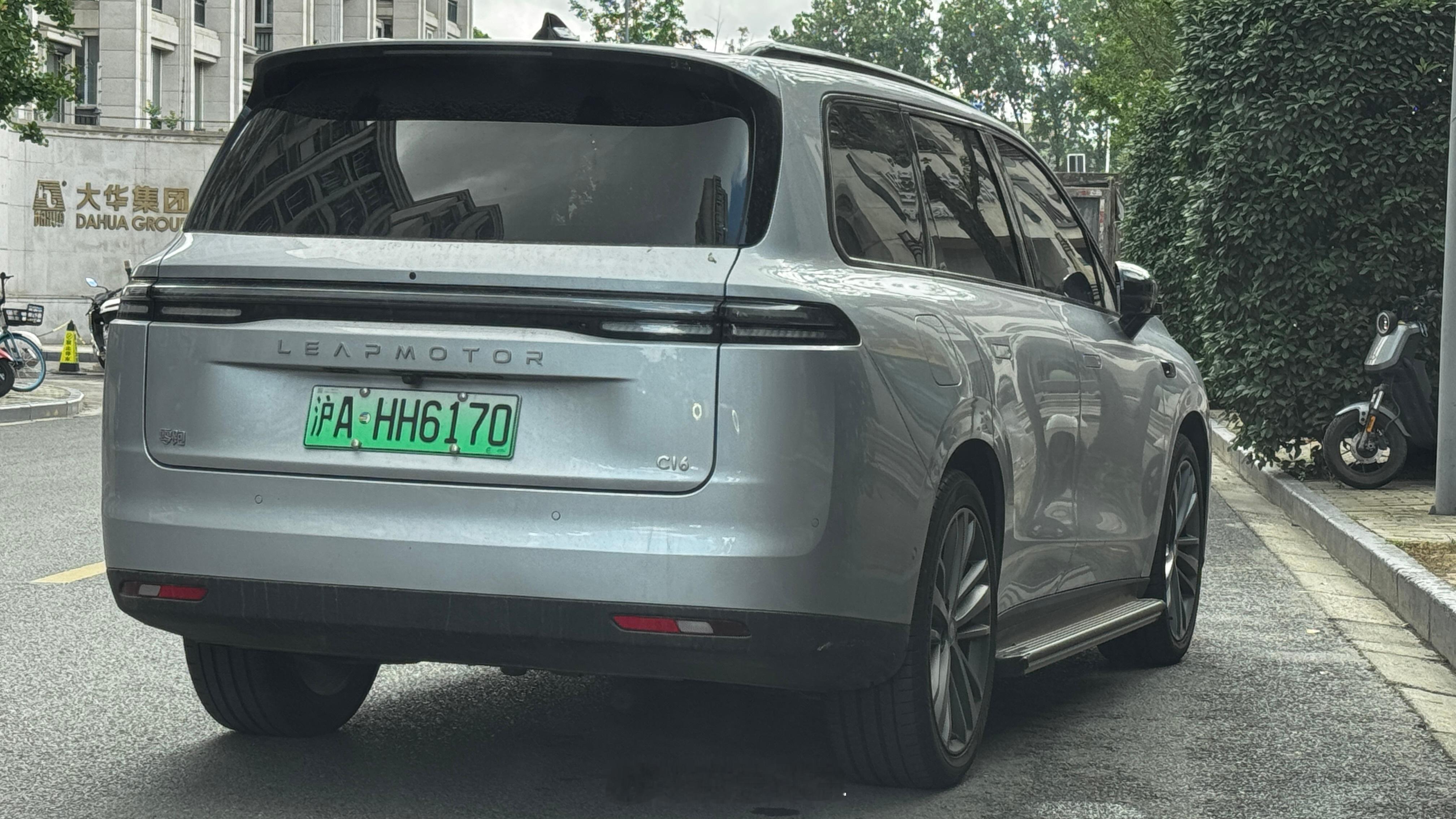 原来零跑汽车Leapmotor C16长这样… ​​​