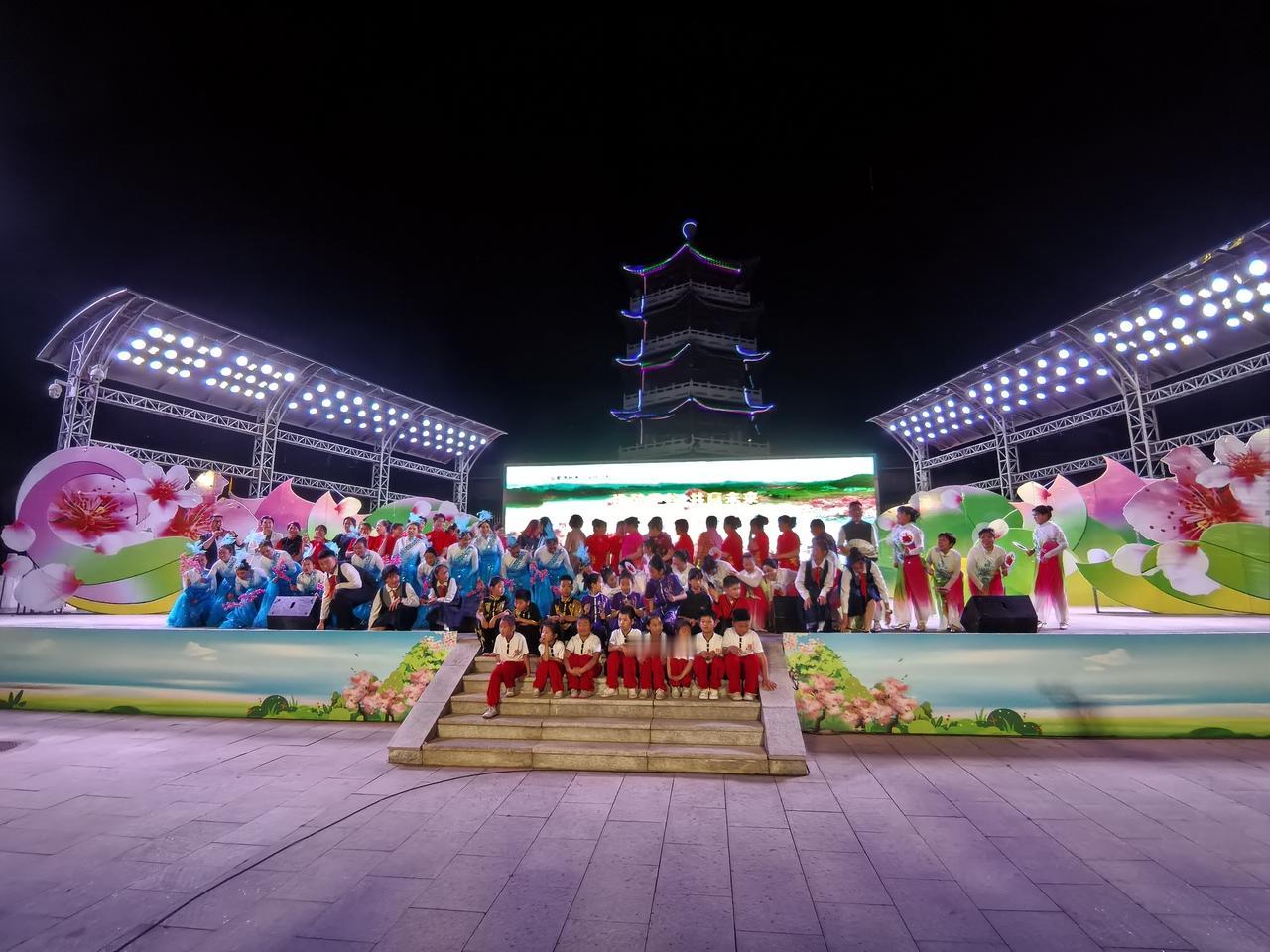 每日一图随手拍2026年平谷区“桃花大舞台”文艺晚会（平谷区文化馆非遗专场）太震