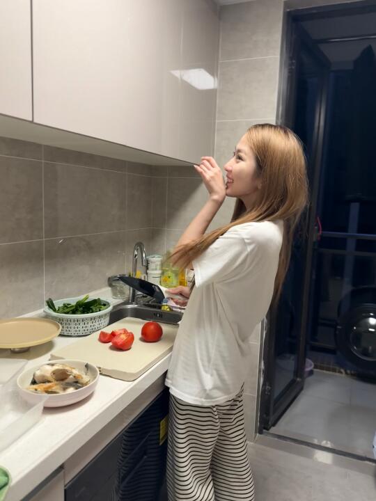 做个饭要摆拍一百张那种人🍚Plog