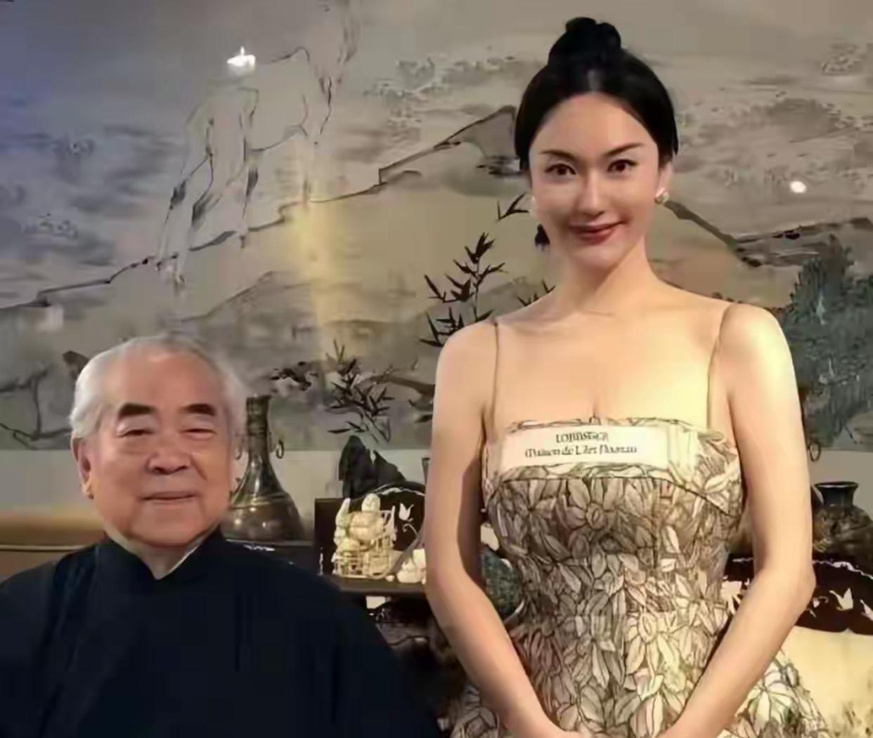 医学神迹呀！87岁的画家范曾和小50岁的妻子徐萌“喜得独子”

51岁生女的刘德