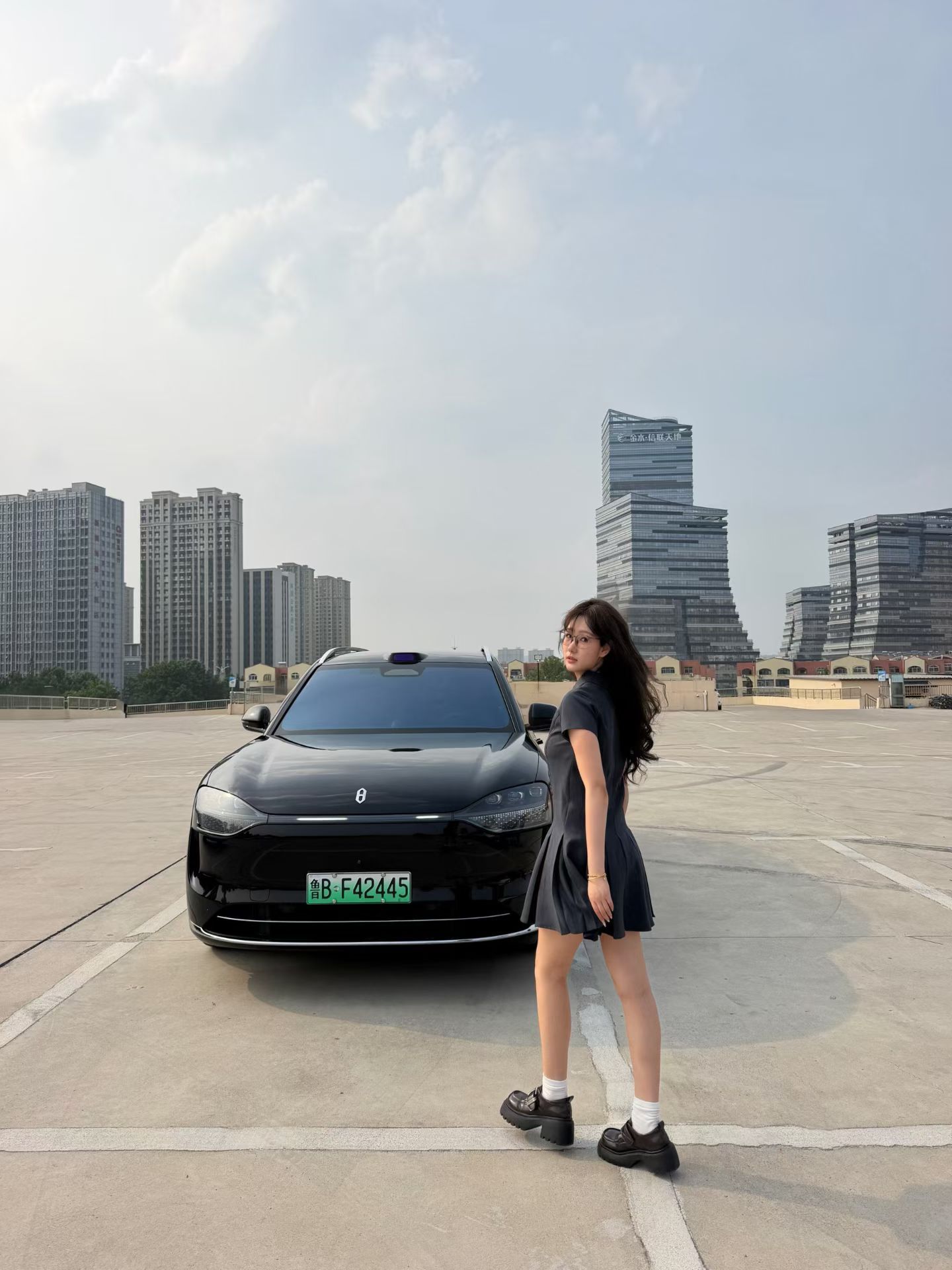 翻到一组问界M9的图[doge] ​​​