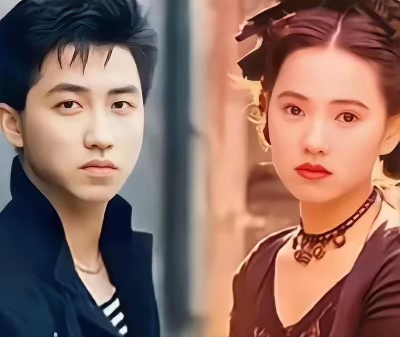 那个愣神，现在回头去看，其实挺让人心疼的。节目里的光打得那么亮，他脸上却闪过一丝