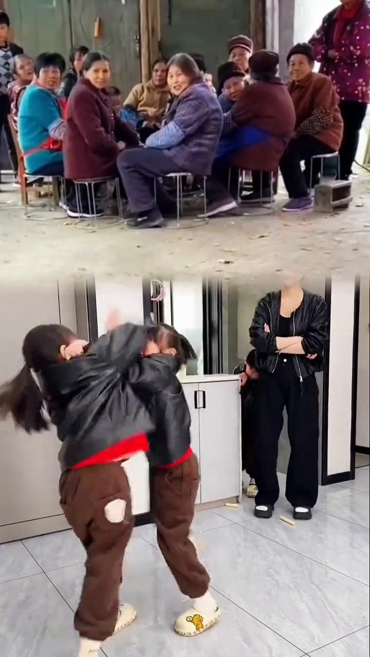 有人。大妹妹，我好饿。