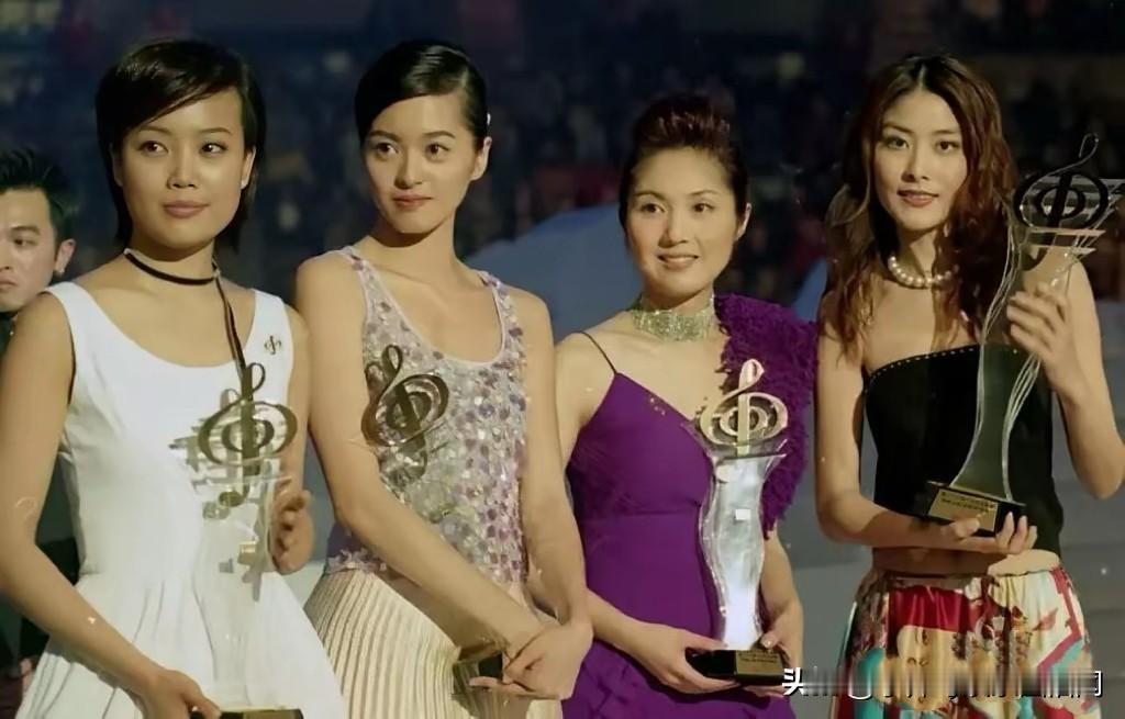 千禧年后，天后王菲将事业重心转向大中华区，前辈郑秀文则深耕电影领域。香港乐坛的旗