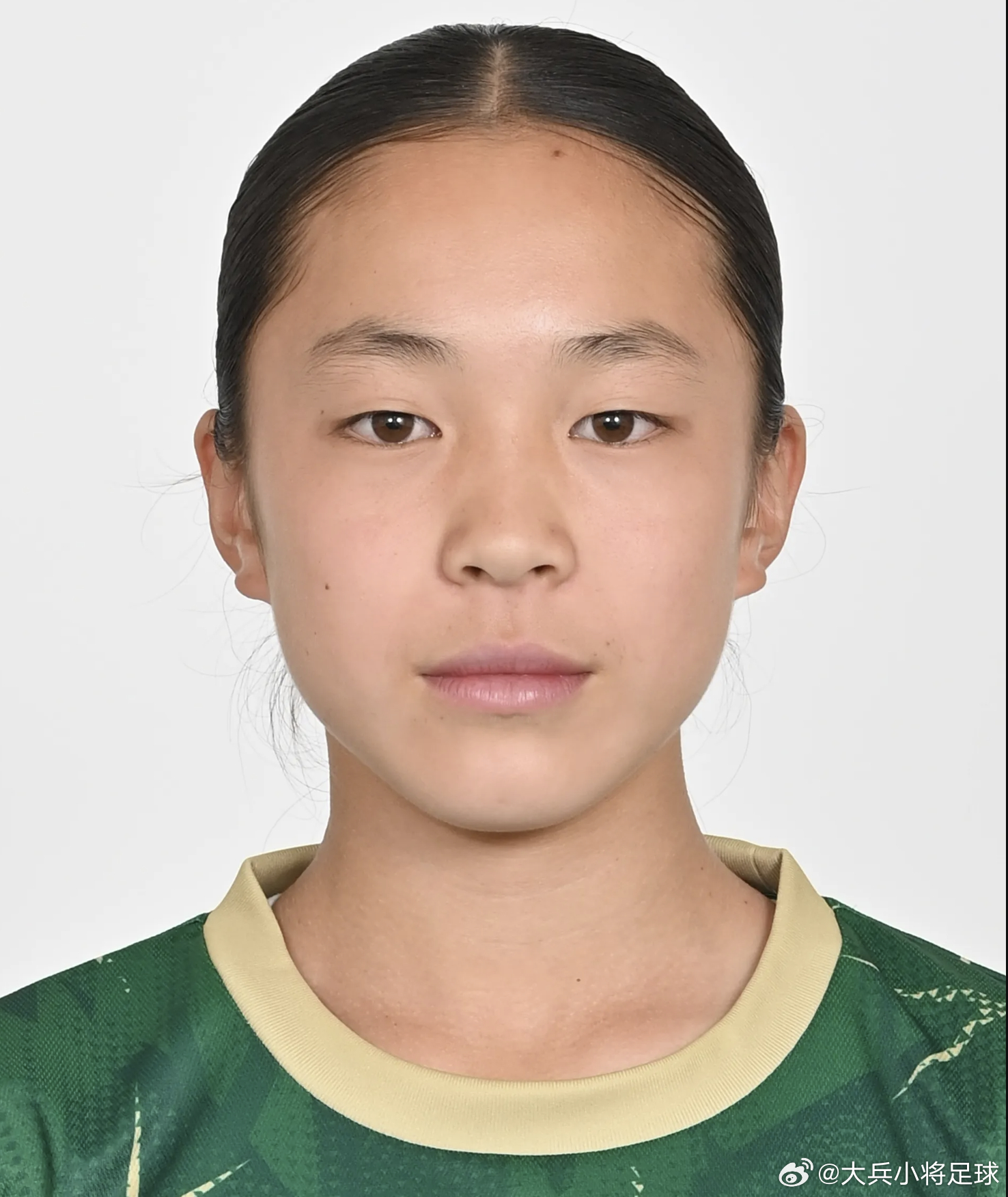 日本足球小将【比赛结果】u16日本女子代表 在法国举办的蒙太古国際大会（U16 